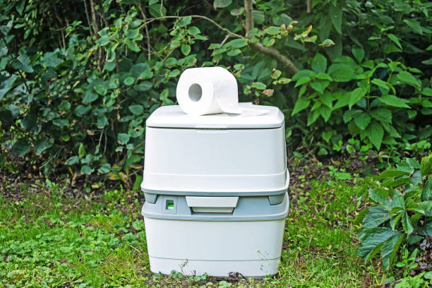 Best Portable restroom trailer rental  in Posen, IL